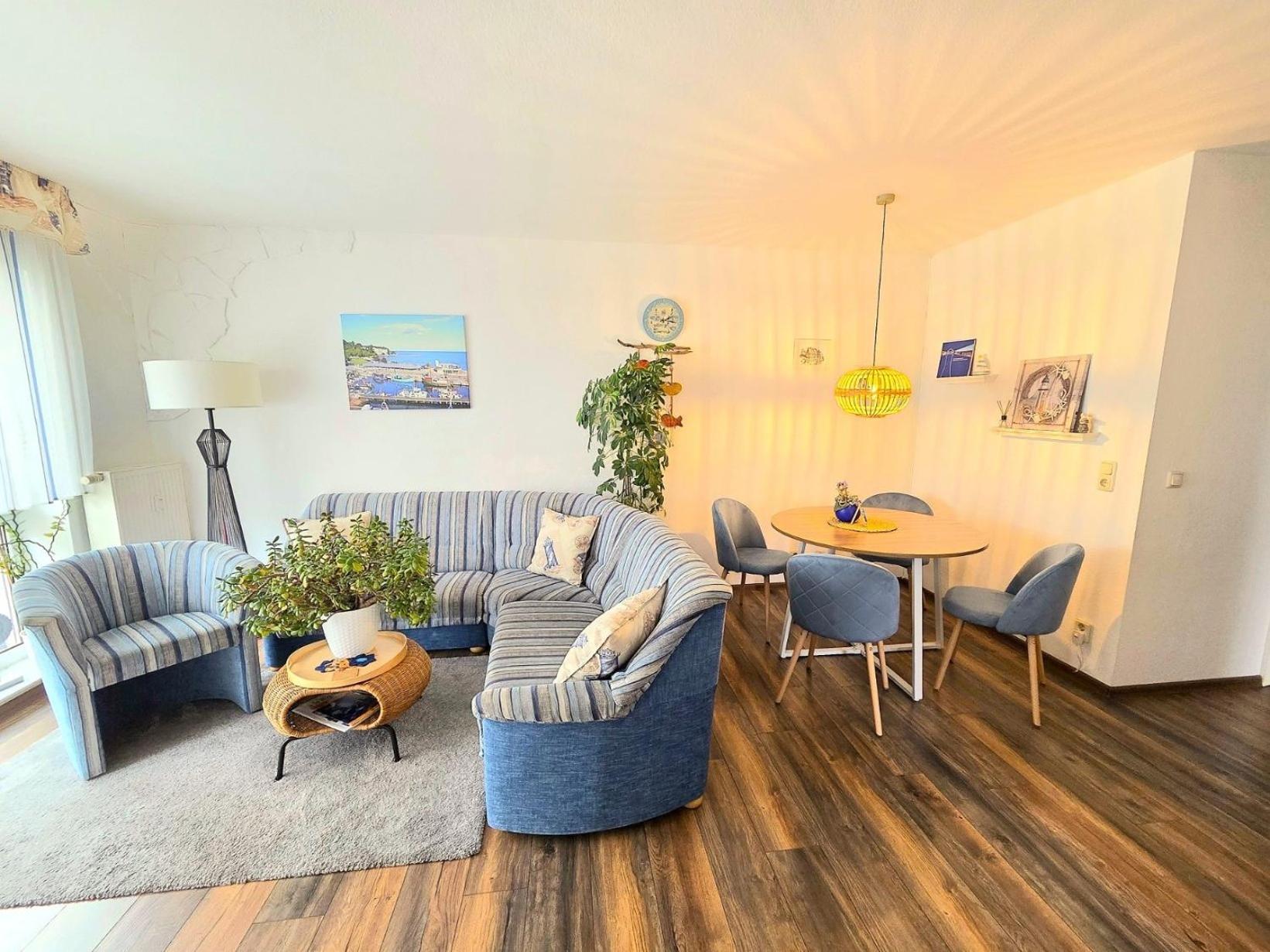 Ferienwohnung Leuchtturm Sassnitz Ngoại thất bức ảnh